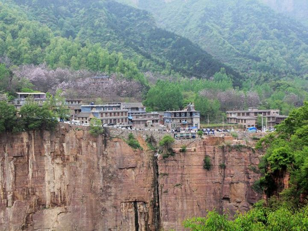 云臺(tái)山、紅石峽、郭亮村、萬(wàn)仙山雙臥 5日