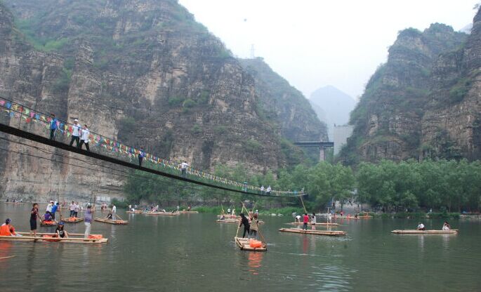 野三坡百里峽、七彩小鎮(zhèn)、玻璃棧道、橡皮艇漂